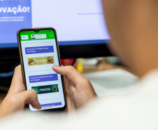 Com IA no currículo, Paraná vira exemplo em educação tecnológica
