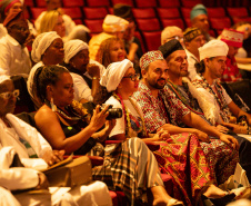 Curitiba, 21 de março de 2025 - 1º Seminário Estadual de Políticas Públicas de Combate ao Racismo – Respeito e Reconhecimento dos Povos de Terreiro e Religião de Matriz Africana, no Teatro Guaíra.