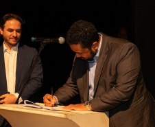 Curitiba, 21 de março de 2025 - 1º Seminário Estadual de Políticas Públicas de Combate ao Racismo – Respeito e Reconhecimento dos Povos de Terreiro e Religião de Matriz Africana, no Teatro Guaíra.