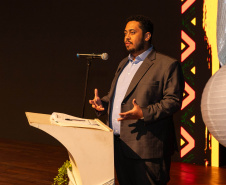 Curitiba, 21 de março de 2025 - 1º Seminário Estadual de Políticas Públicas de Combate ao Racismo – Respeito e Reconhecimento dos Povos de Terreiro e Religião de Matriz Africana, no Teatro Guaíra.