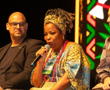Curitiba, 21 de março de 2025 - 1º Seminário Estadual de Políticas Públicas de Combate ao Racismo – Respeito e Reconhecimento dos Povos de Terreiro e Religião de Matriz Africana, no Teatro Guaíra.
