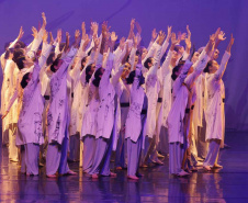 : Grupo de dança do Colégio Estadual do Paraná prepara turnê em homenagem a Poty Lazzarotto