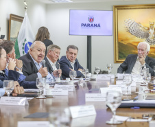 Novo marco regulatório da Ilha do Mel avança com instituição de comitê gestor