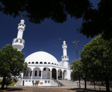 Mesquita, igreja, templo budista e terreiro: fórum promove visitas guiadas em Foz do Iguaçu