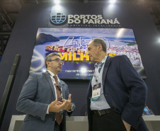 Portos do Paraná impulsiona negócios e debate avanços no marco legal portuário na Intermodal 2025