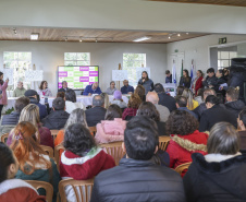 Paraná qualifica mulheres da reciclagem para atuação empreendedora