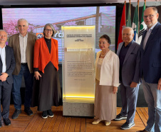 Com investimento de RPedra fundamental do Centro de Inovação Tecnológica da UEL é lançado