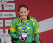 Com apoio do Proesporte, paranaense Victoria Barbosa conquista título geral da Copa do Mundo de Paraciclismo