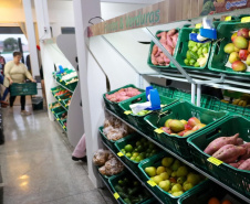 Com apoio do Coopera Paraná, feira da agricultura familiar de Missal é reestruturada
