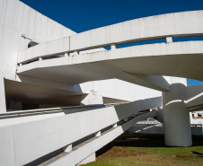 Estado divulga imagens do projeto do Centro de Desenvolvimento e Inovação da UEL