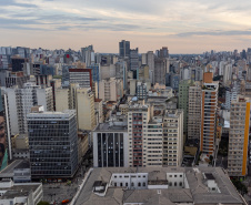 Pesquisa sobre perfil socioeconômico da população visita 172 municípios nesta semana