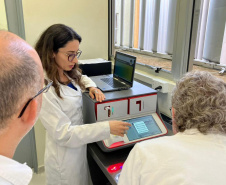  Lacen implanta nova tecnologia para agilizar diagnóstico de doenças graves e reforçar resposta a surtos no Paraná