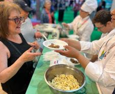 SETU - Empresários do turismo podem participar de três feiras internacionais com o Viaje Paraná