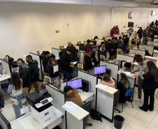 SETR - Mutirão em Curitiba registra mais de 1.100 atendimentos e mais de 300 pessoas, incluindo migrantes, praticamente contratadas