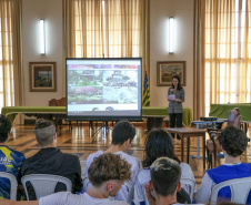 Colégio Estadual do Paraná oferta curso de japonês gratuito aos estudantes