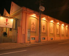 TEATRO JOSÉ MARIA SANTOS