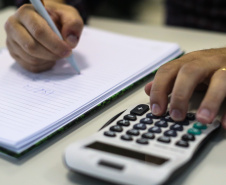 Fomento Paraná abre nova campanha de renegociação de dívidas do microcrédito