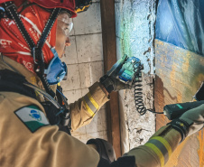 Grupo de Operações de Socorro Tático (GOST) do Corpo de Bombeiros Militar do Paraná (CBMPR)