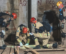 Grupo de Operações de Socorro Tático (GOST) do Corpo de Bombeiros Militar do Paraná (CBMPR)