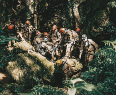 Grupo de Operações de Socorro Tático (GOST) do Corpo de Bombeiros Militar do Paraná (CBMPR)