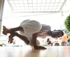 Teatro Guaíra oferece curso gratuito para artistas das artes cênicas