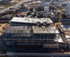 São José dos Pinhais, 18 de julho de 2025 - Construção do Hospital e Maternidade SJP, na Região Metropolitana de Curitiba (RMC).