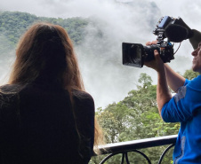 SETU - Cataratas e Trem da Serra do Mar estão em reality show da BBC
