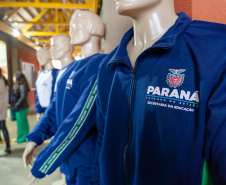 Estado vai distribuir uniformes para alunos de todas as 412 escolas de tempo integral