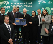 EXPOSIÇÃO 100 ANOS FRISIA