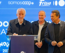 SEED - Paraná formaliza parceria para fortalecer cooperativas escolares em colégios agrícolas