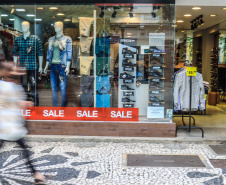  Saldo de empresas no Paraná cresce 17% no primeiro semestre de 2025