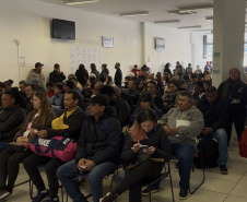 Mutirão do Emprego reúne mais de 20 empresas, lota agência e pré-aprova 272 trabalhadores