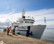 Portos - Navio-Escola atraca no Porto de Paranaguá e oferece experiência prática a universitários