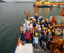 Portos - Navio-Escola atraca no Porto de Paranaguá e oferece experiência prática a universitários