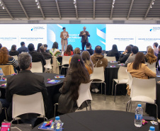 Encontros regionais da Jucepar e Sebrae apresentam aos gestores públicos no Paraná modernização na abertura de empresas e novo decreto de baixo risco