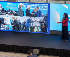 Encontros regionais da Jucepar e Sebrae apresentam aos gestores públicos no Paraná modernização na abertura de empresas e novo decreto de baixo risco
