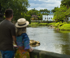 SETU - Paraná recebe agentes de viagens de vários estados para conhecer pontos turísticos