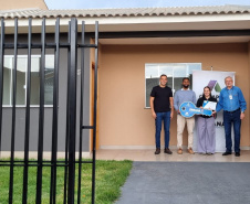 A Companhia de Habitação do Paraná concluiu a entrega de mais três módulos do Residencial Barcelona, com 68 moradias no total, nesta terça-feira (15) em Paiçandu.