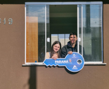 A Companhia de Habitação do Paraná concluiu a entrega de mais três módulos do Residencial Barcelona, com 68 moradias no total, nesta terça-feira (15) em Paiçandu.