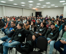 Seminário reúne professores e consolida ensino da Robótica como referência no Paraná