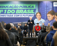 VICE ENTREGA TABLETS EDUCAÇÃO