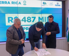 Governo do Estado autoriza R$ 29 milhões em projetos para 14 municípios 