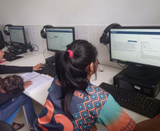 Conectividade e inclusão: internet de alta velocidade beneficia estudantes e professores em escolas indígenas do Paraná