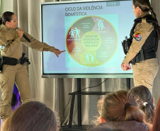 Paraná registra queda em casos de estupro e reforça combate à violência contra a mulher