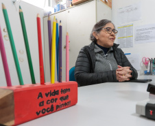 A professora Beatriz Cardoso da Silva, de Paranaguá, foi a primeira ganhadora do prêmio de R$ 1 milhão do sorteio do Programa Nota Paraná.