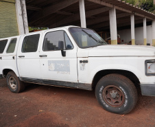 Novo leilão de 76 veículos do Estado não terá taxa do leiloeiro; lote tem Hilux e Triton Sport