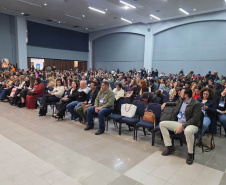 Governo do Paraná sedia seminário com municípios para fortalecer a Atenção Primária