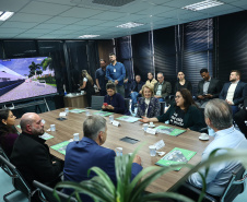 Regularização imobiliária em Pinhais e projeto de modernização do Parque da Ciência Newton Freire Maia são finalizados e apresentados pelo Governo do Estado à Prefeitura de Pinhais
