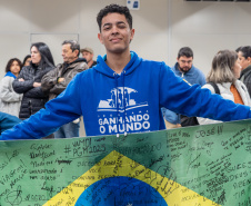 SEED - Educação divulga segunda convocação para edição 2026 do Ganhando o Mundo