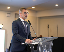 Sanepar assume vice-presidência da Regional Sul da AESBE em evento em Brasília